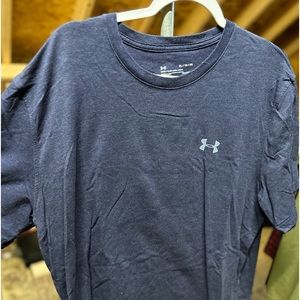 Under Armour t-shirt